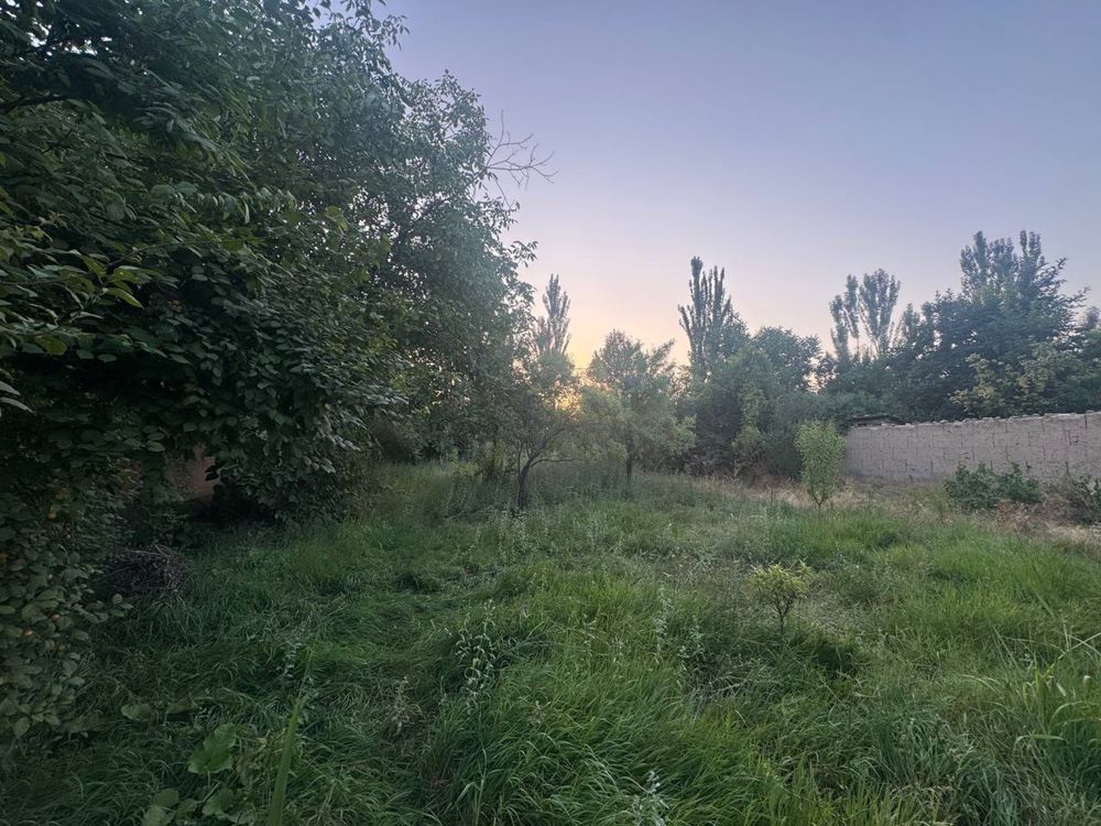 Turaqurgon tumani ettikon mahalasida 10 sotixli hovli srochni sotiladi
