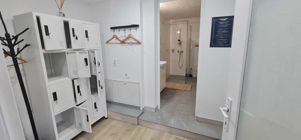 Spatiu comecial ULTRACENTRAL VICTOR BABES - etaj complet - proprietar