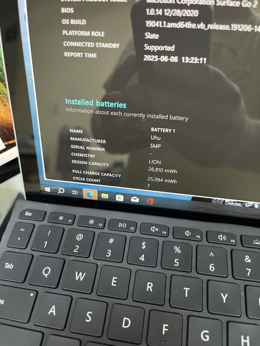 Миниатюрный планшет на windows Surface GO2 M3 процессор 8gb ram 128ssd