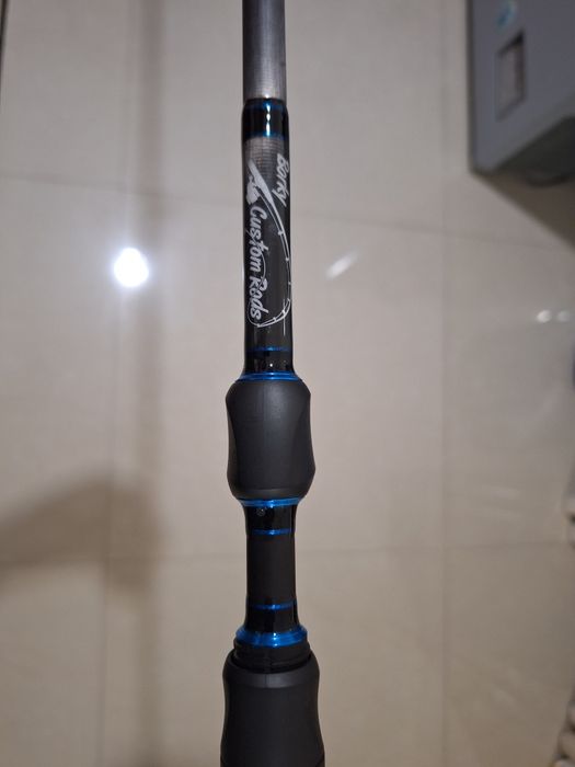 Lanseta spinning 102g, custom 2,36m