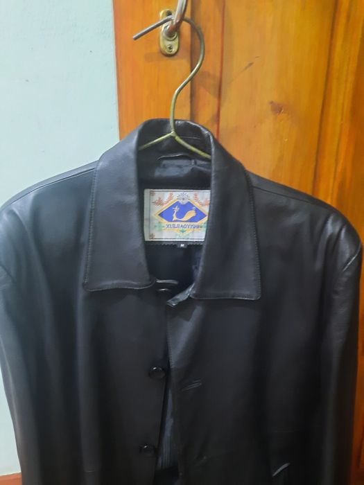 Кожаный сюртук чёрный