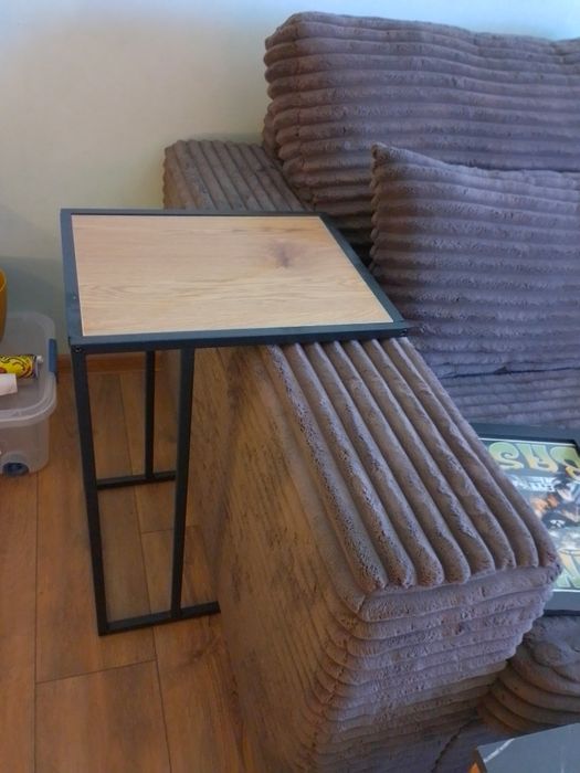 Помощна   масичка