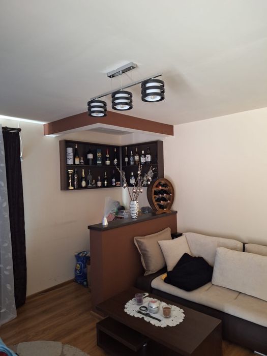 Casă modernă de vânzare la țară