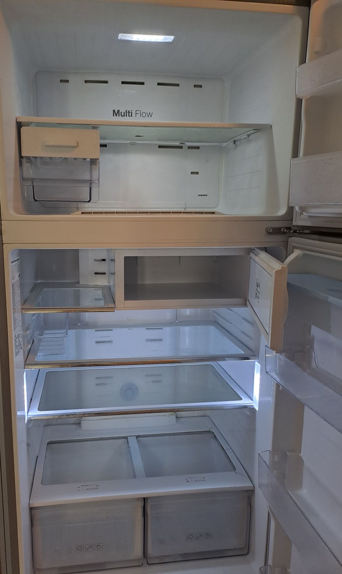 Срочно! Холодильник Samsung