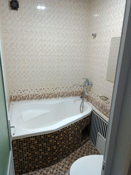 Yashnobod tumanida kvartira Arentr Kadesheva bozori