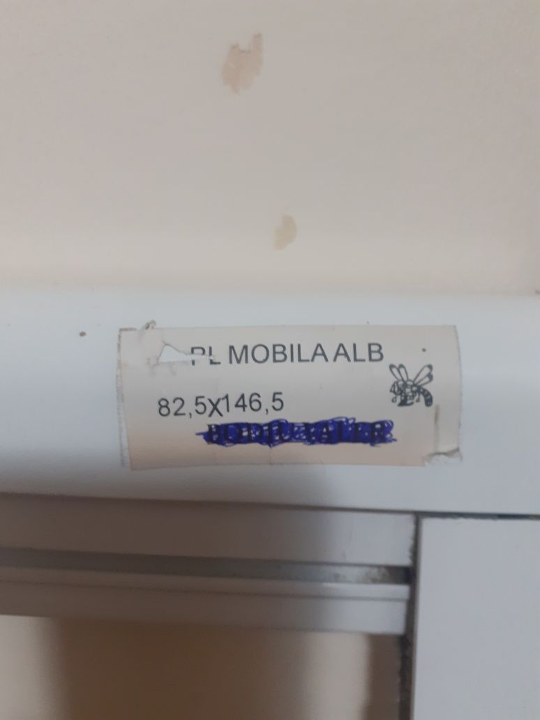 Plasă insecte tip rulou