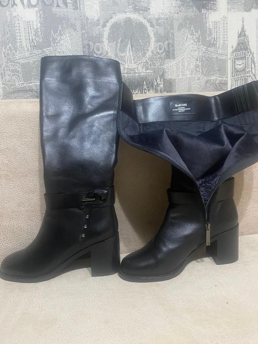 Женские сапоги Basconi
