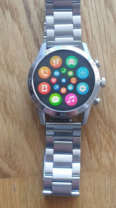 Vând smartwatch ARMODD silentwatch 4 pro, în stare bună.