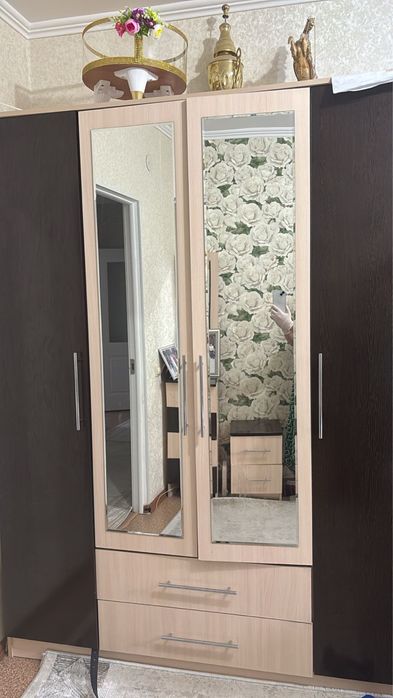Спальный гарнитур