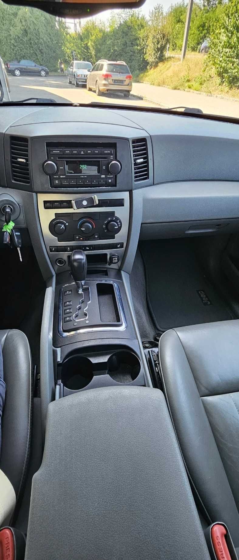 Jeep grand cherokee 3.7 v6 Швейцария