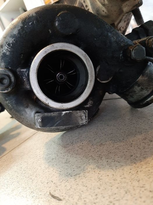 Двигател цял и турбо за Ауди Б4 90коня и за А4 помпа газа