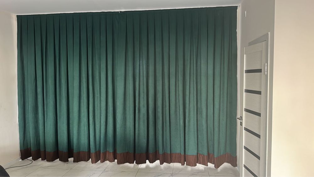 ьеневые шторы 2 шт