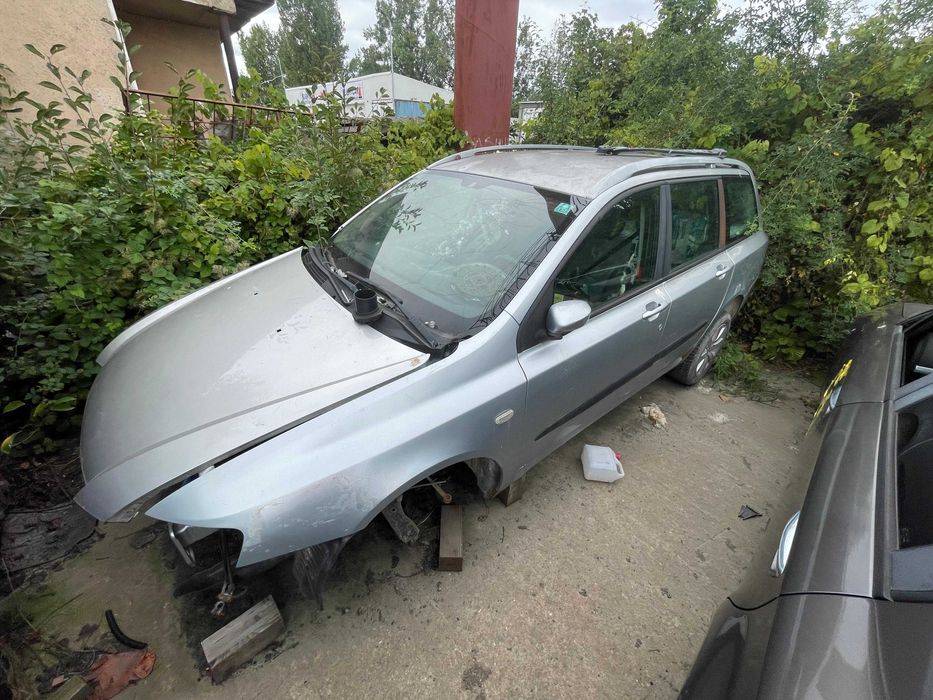 Piese din dezmembrari pentru Fiat stilo 1.8 benzina 2003