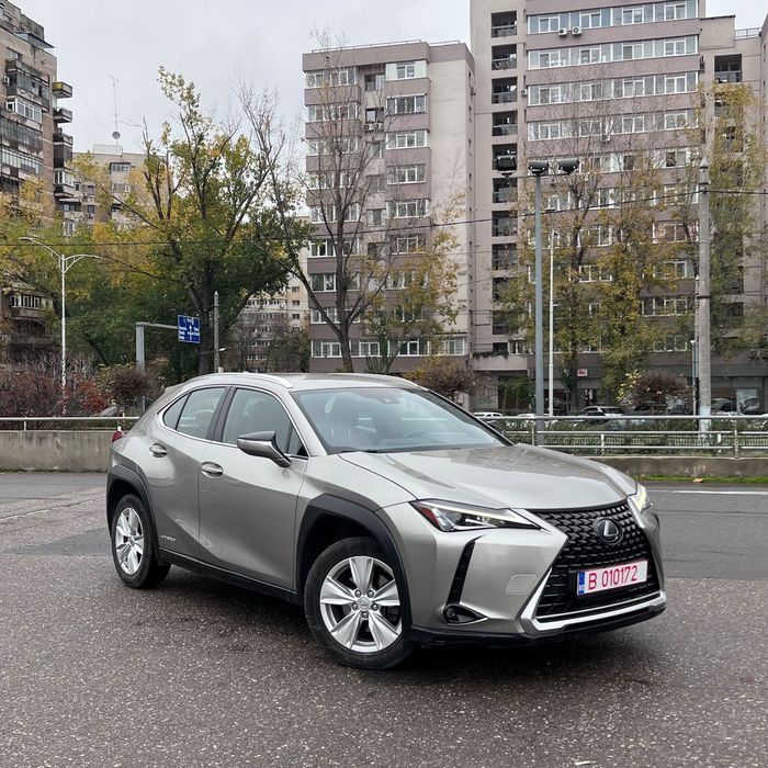 Lexus UX 250h 2.0i Business - Hibrid - E-CVT - Automat - Garantie - 184 CP