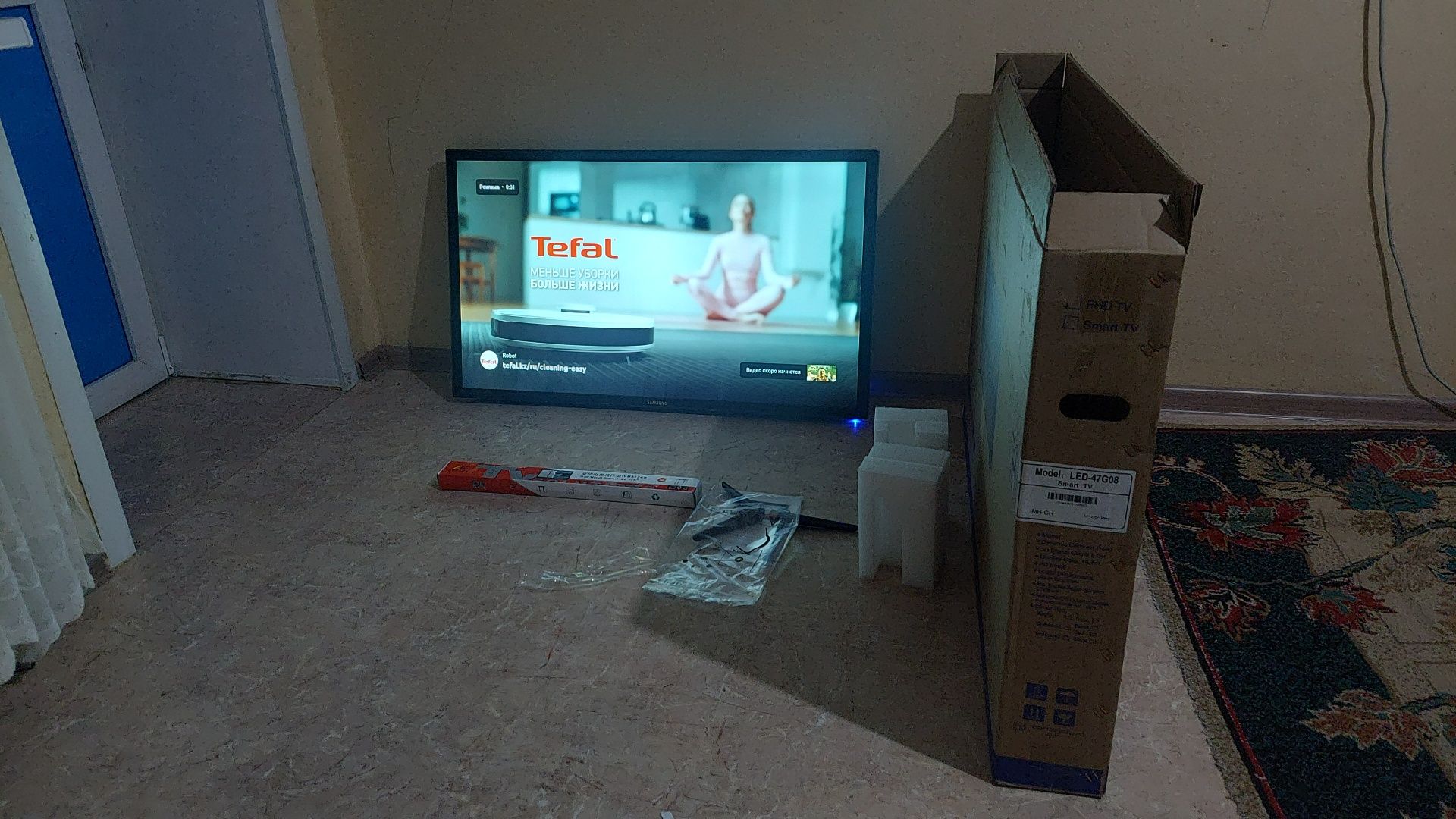 Продам телевизор новый модель Самсунг
