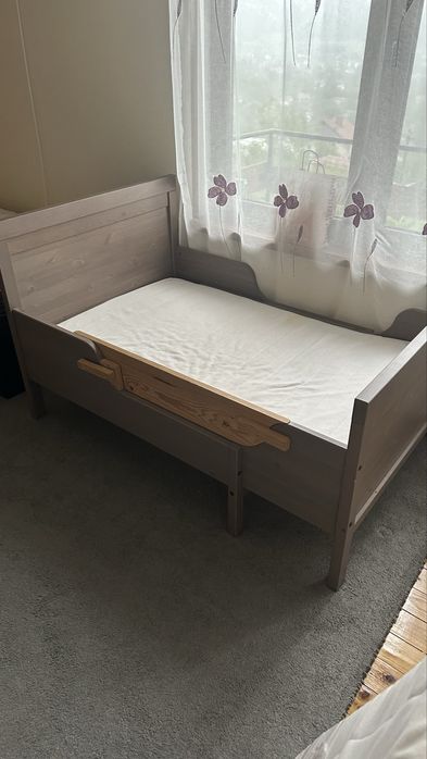Разтегателно детско легло Икеа Sundvik с матрак и рамка