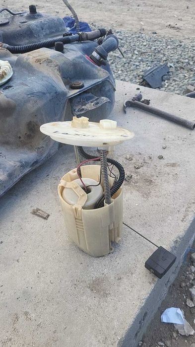 Бензин насос Lexus RX350 об3,5 2010г-2015г