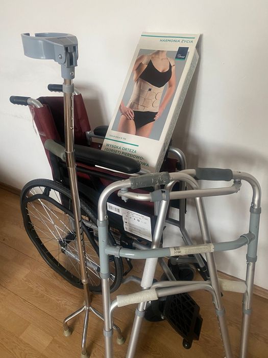 Scaun dizabilități+cadru+baston+orteză