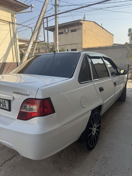 Sorochna sotaman Nexia 2 sons gibrit metan super bez  pasni oqing