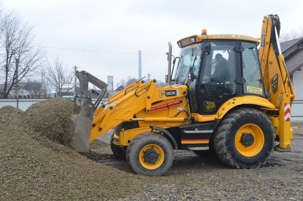 inchiriez buldoexcavator