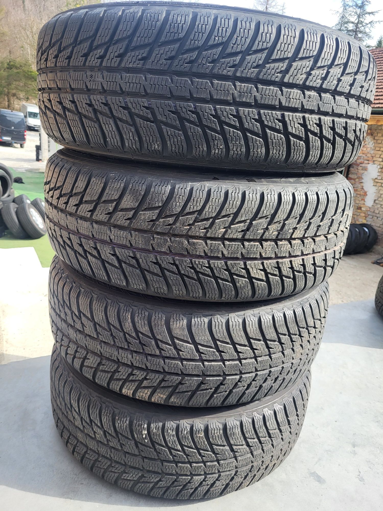 18 5x108 Ford Kuga лети джанти 5х108 форд 235/60/18 Nokian