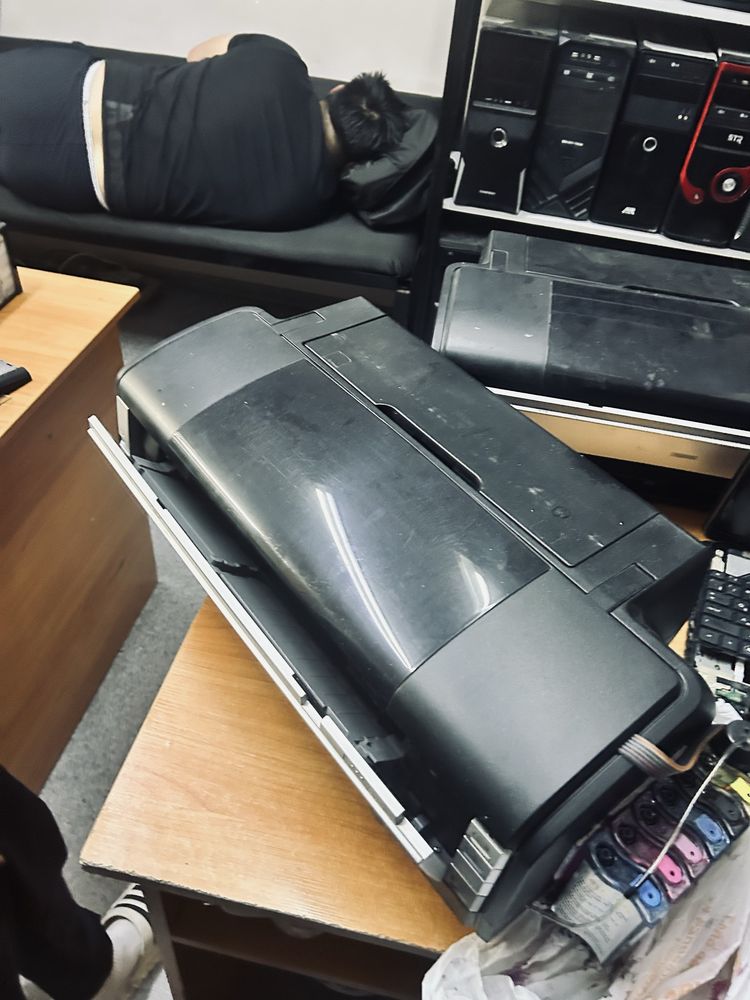 Продается принтер epson
