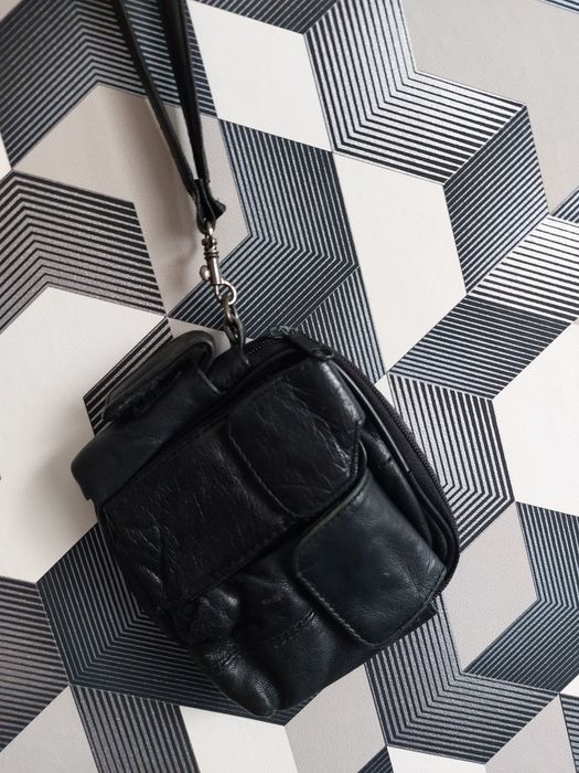 Borsetă vintage din piele 100%