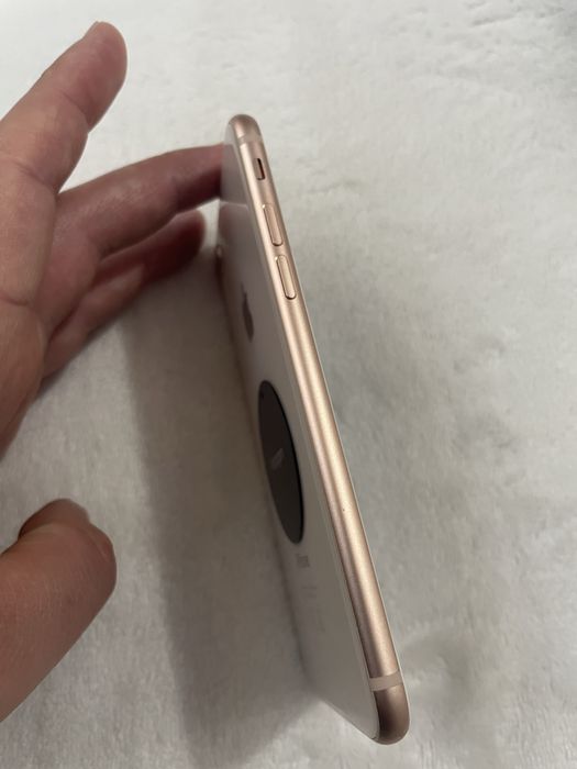 Vand iPhone 8 Rose Gold
