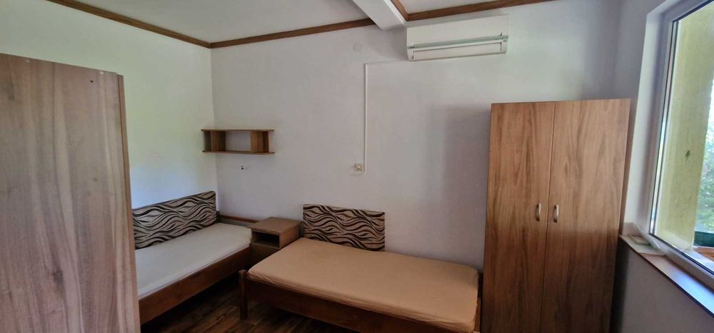 Къща в село ИЗВОР