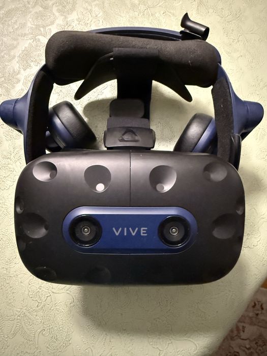Очки виртуальной реальности Htc  vive