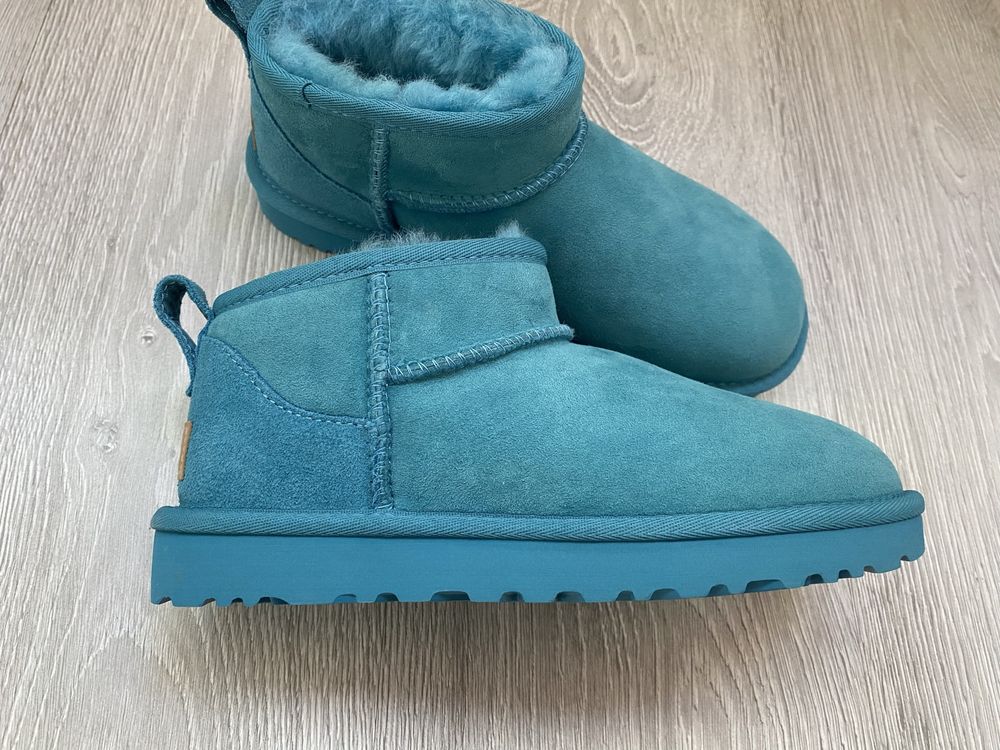 Cizme - Ugg Australia ( culoare Tidal Wave ) mar. 37-  Noi