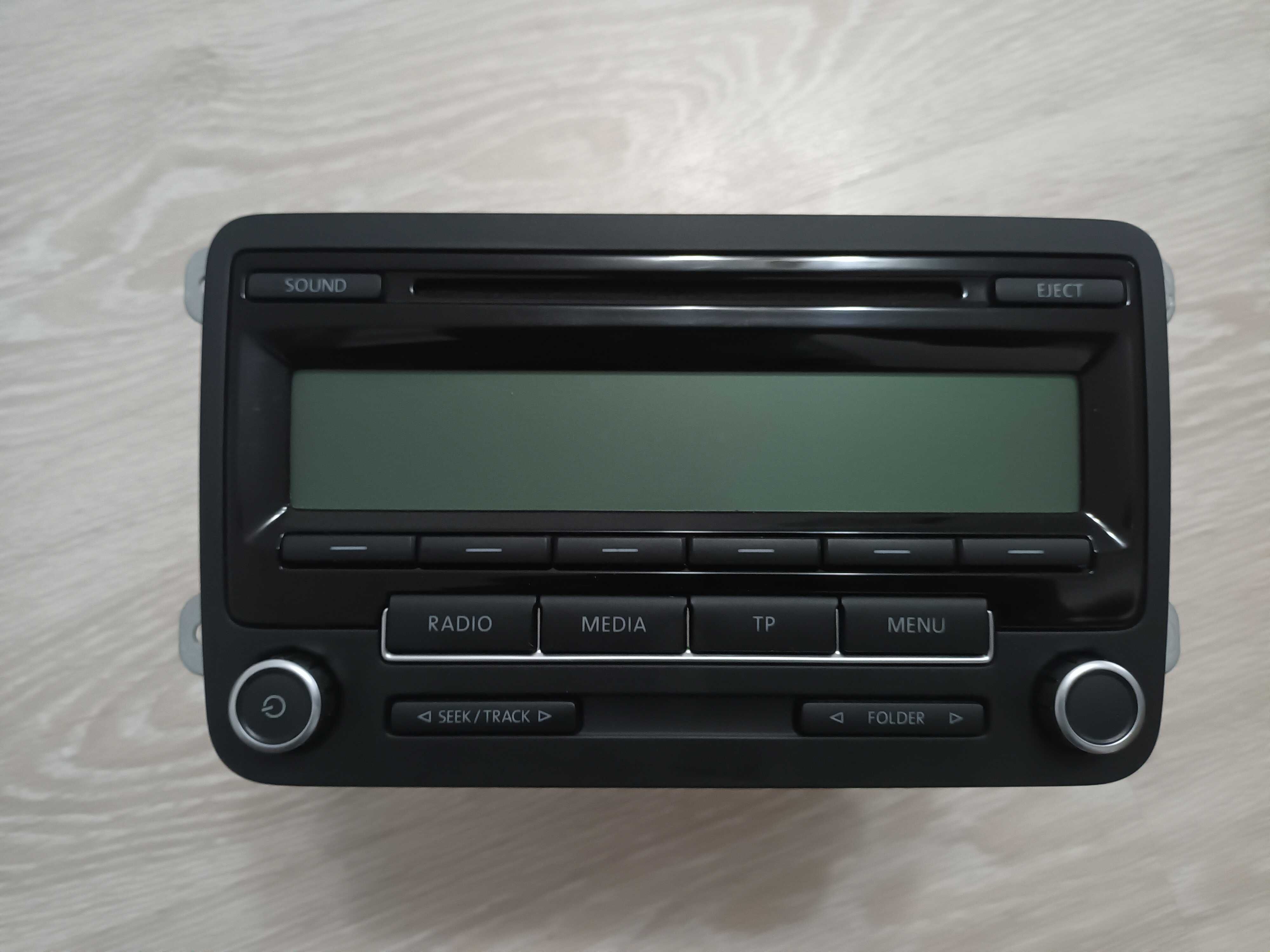 Vand radio CD-VW GOLF 6