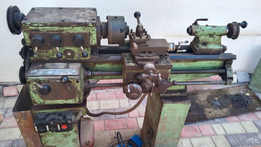 Токарный станок ТВ 4