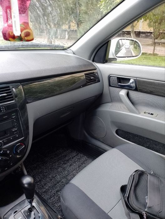 Lacetti 1.8 avtomat sotiladi - Ласетти 1.8 автомат сотилади
