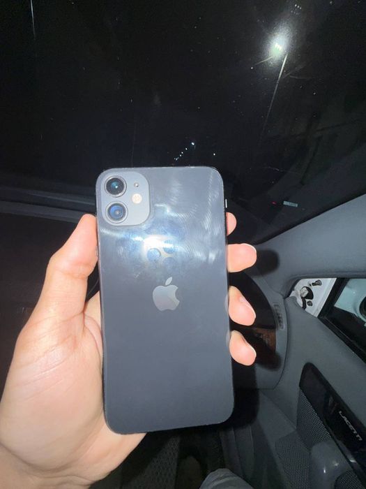 iPhone 11 128 GB sotiladi