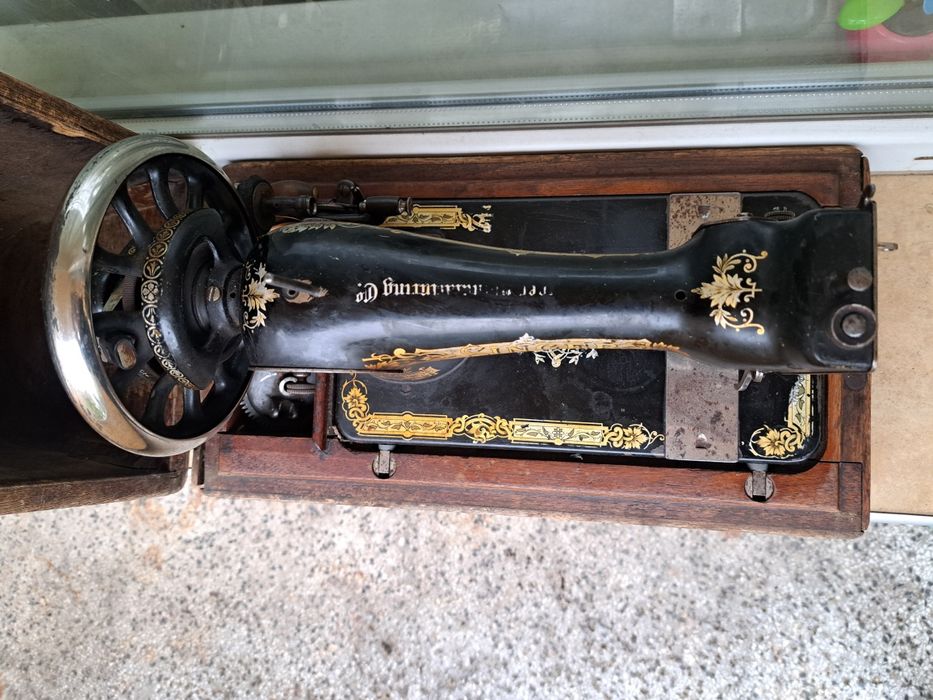 Шевна  машина  SINGER