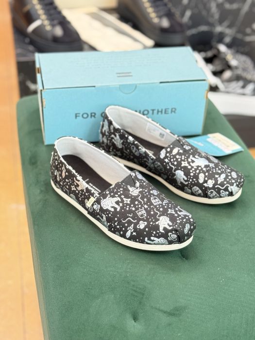 Леки дамски еспадрили TOMS