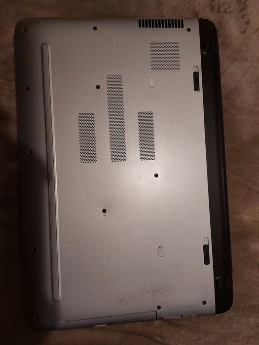 Laptop HP ecran17" Nvidia