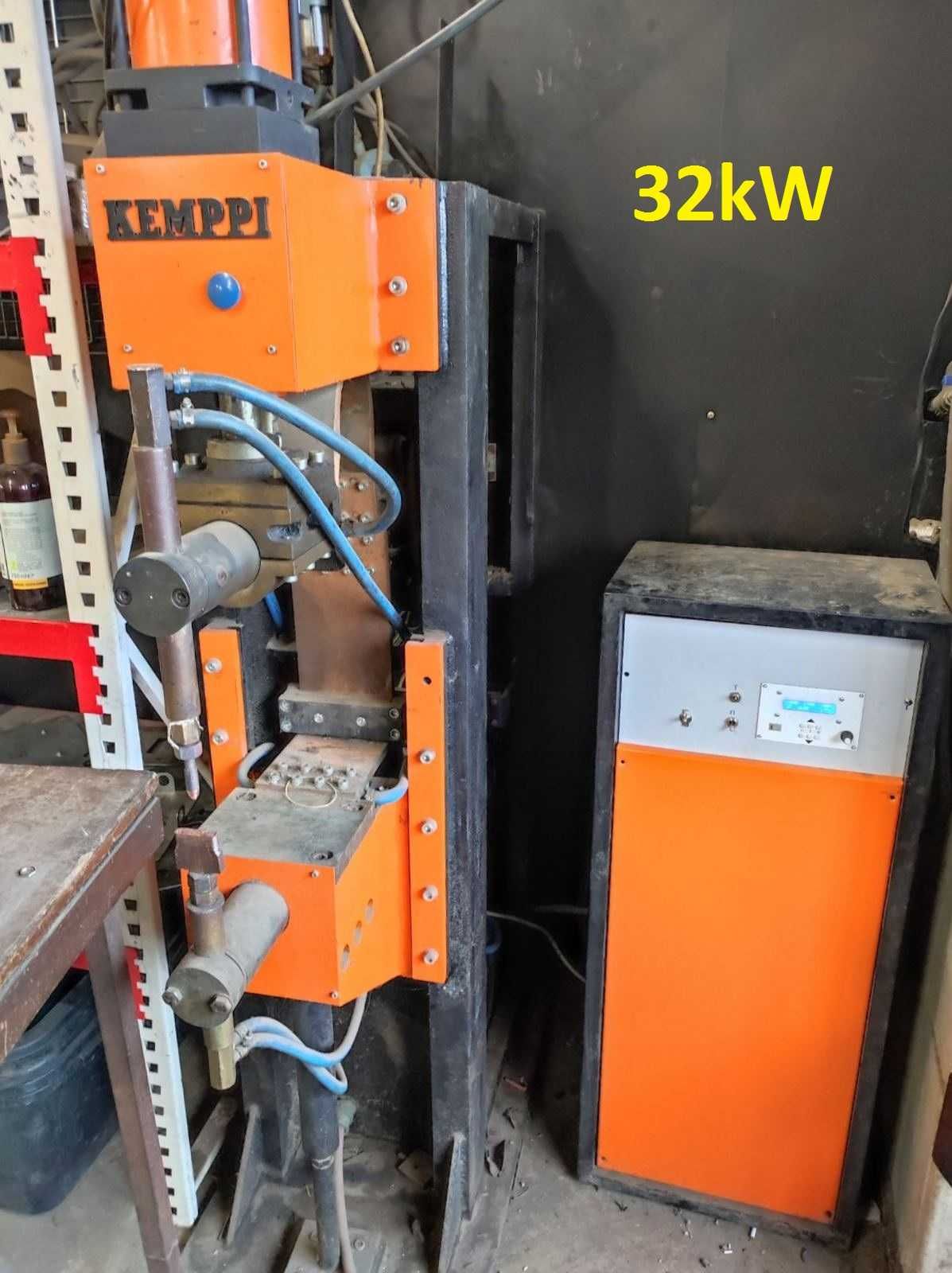 Контролер за точкови апарати 1kW-50kW, работещи на 220VAC или 380VAC