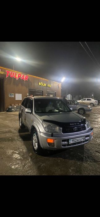 Продам машину рав 4