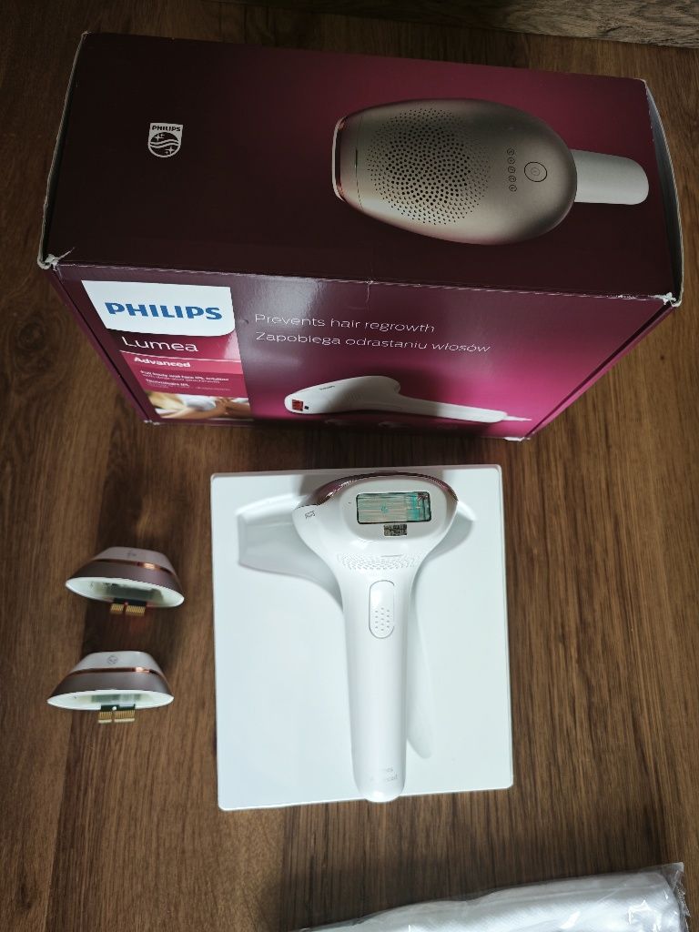 Epilator IPL Philips Lumea SC 1998/00, 250.000 impulsuri