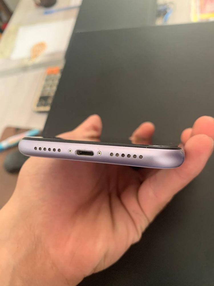 iphone 11  xotira 64