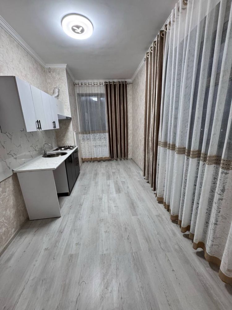 Eco shaxar, 9etajli domning 8 etajida, 2 xona 85kv