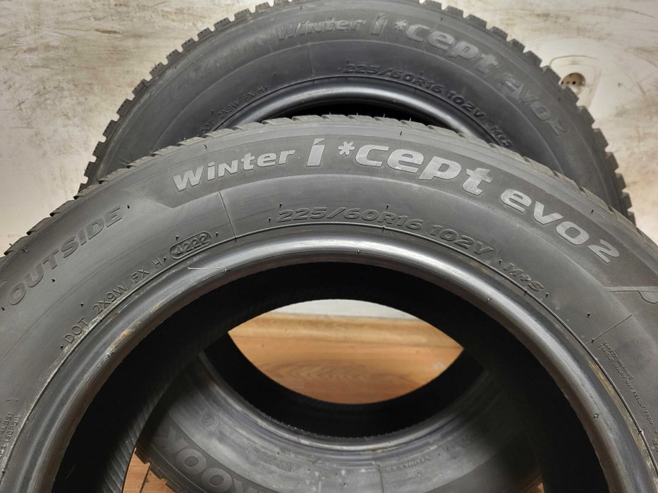2 бр. 225/60/16 Hankook / нови зимни гуми