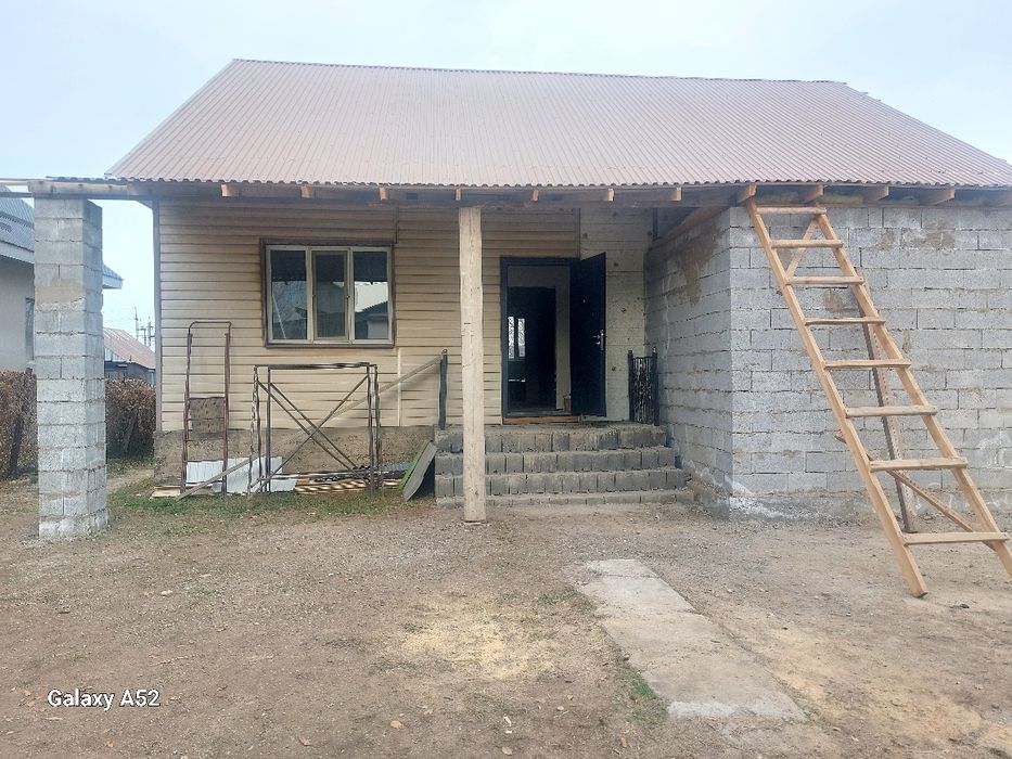 2Дома на одном участке..