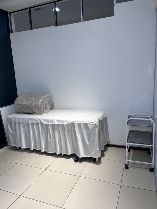 Продается кушетка прочная