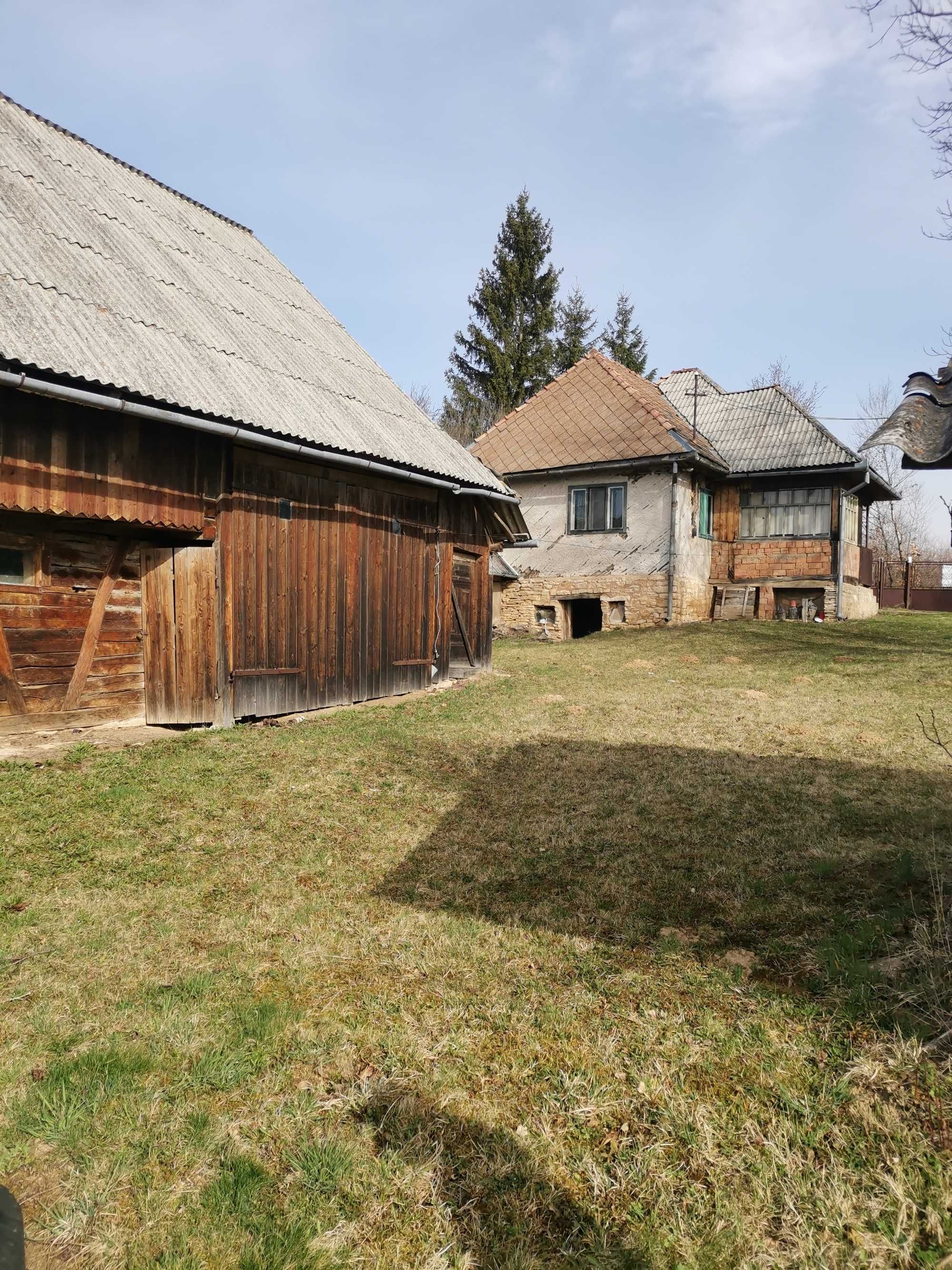 Vand casa si teren comuna Rasca sat Marcesti judetul Cluj