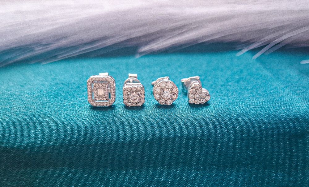Cercei cu moissanite