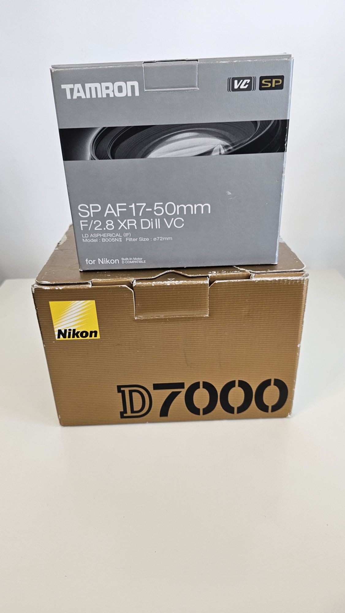 Vand Nikon D7000 plus Tamron 2.8