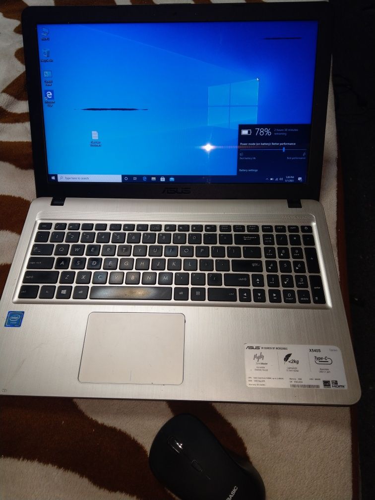 Dezmembrez laptop Asus X540L placa de baza sa defectat